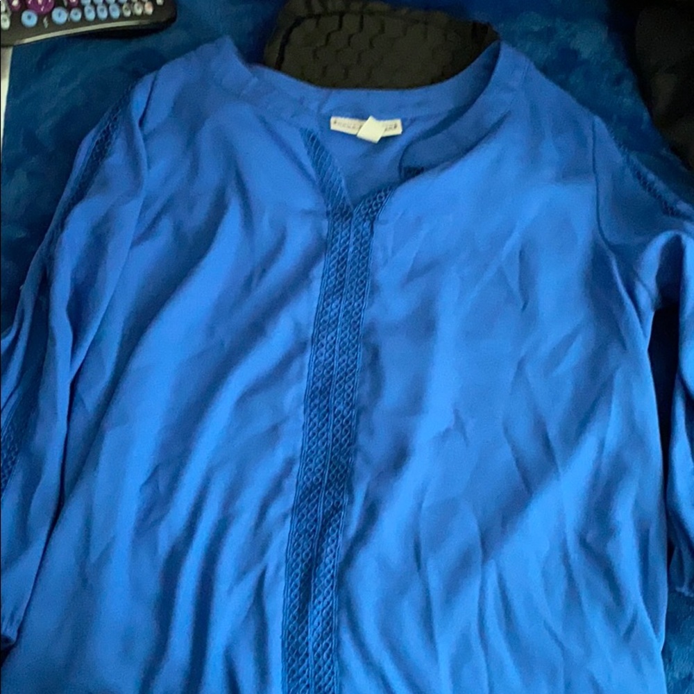 Small Blue blouse